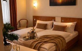 Hotel Falk